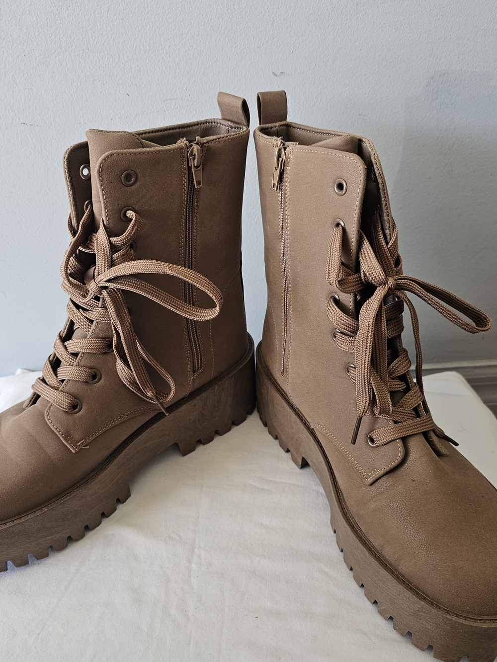 BAMBOO Taupe Lace-Up Platform Combat Boots